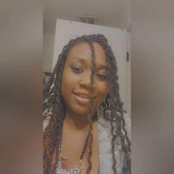 Meet your Posher, Tashawna - Picture 5 of 5